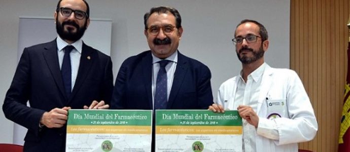 El Gobierno de Castilla-La Mancha destaca la labor de los farmacuticos como una parte fundamental del servicio sanitario que se presta a la poblacin